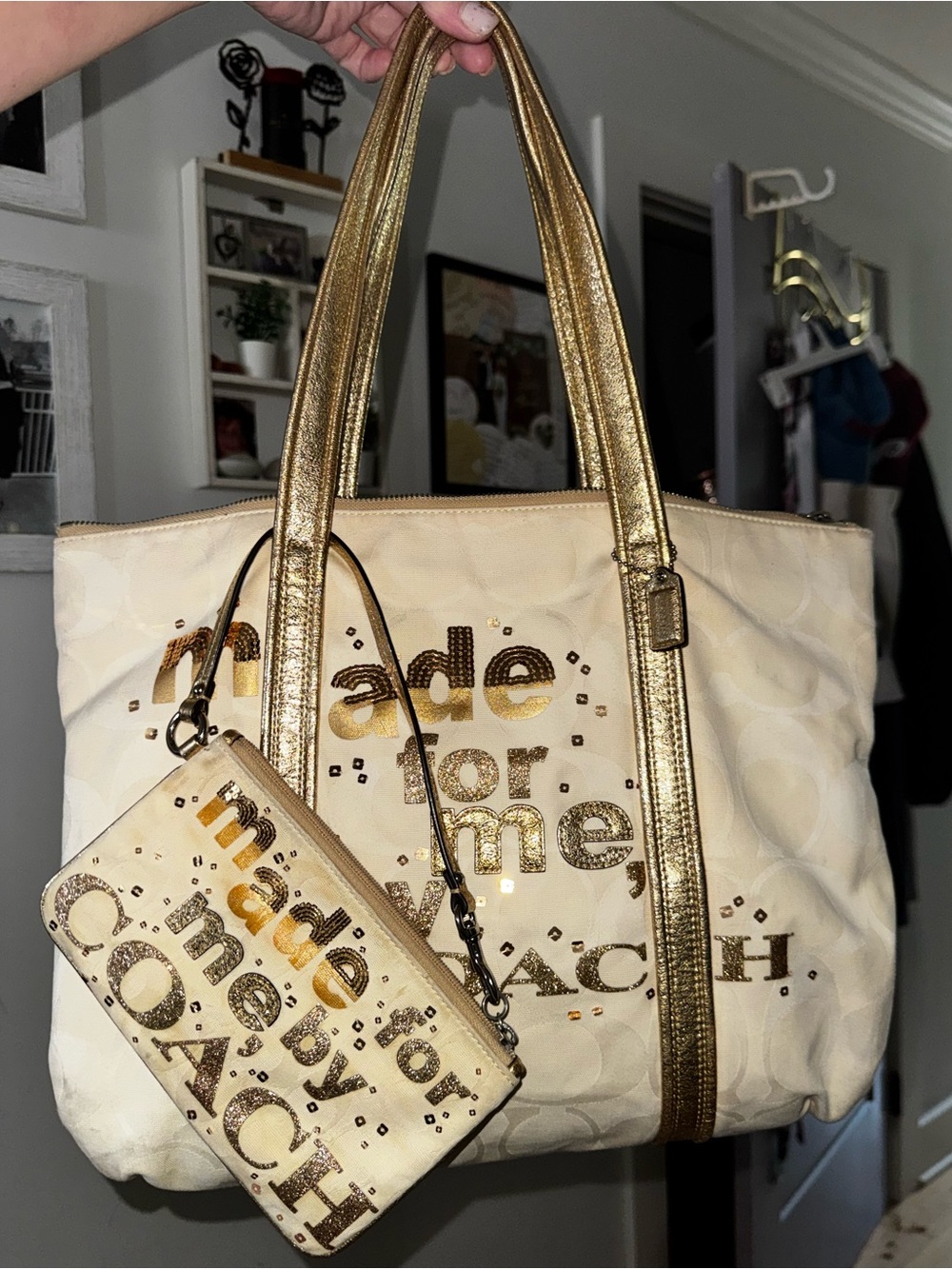 Coach “made for me” Glam Poppy Tote & Wristlet SET